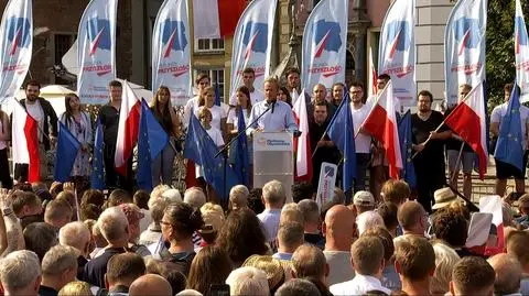 Tusk: dzisiaj władza, kiedy używa słowa "suwerenność", to myśli o tym, jak panować nad człowiekiem