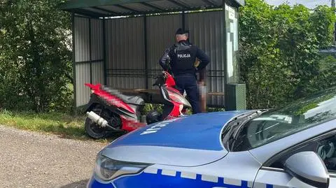 Układał się do snu na przystanku 