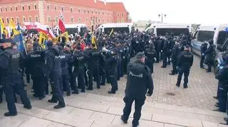 Protest przedsiębiorców na placu Zamkowym