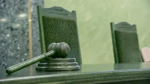 Stopniowe odmrażanie sądów. Powrót posiedzeń jawnych, więcej spraw o charakterze pilnym