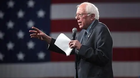 Sanders poparł Bidena. "Potrzebujemy cię w Białym Domu"