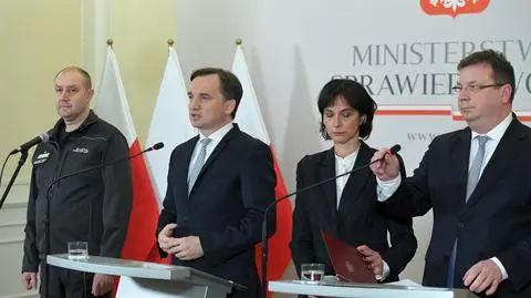 Ministerstwo Sprawiedliwości: 41 osadzonych i 17 pracowników Służby Więziennej jest objętych kwarantanną 