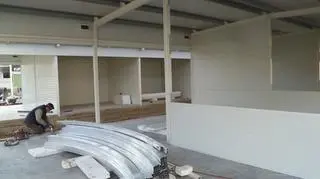 Tak powstaje nowa hala targowa