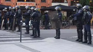 Tuluza, Paryż, Lyon. We Francji dochodzi do starć demonstrantów w policją