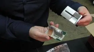 Nakładki na bankomaty w rękach policji