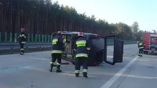 W karawanie przewożone były dwie trumny z ciałami