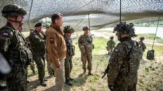 Mariusz Błaszczak na poligonie w Drawsku Pomorskim (zdjęcie z 4 czerwca)