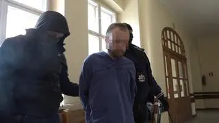 Włamał się do domu, został nakryty. Nie żyje 37-latka, jej córka jest ciężko ranna 