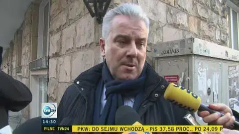 Cezary Grabarczyk przed spotkaniem PO