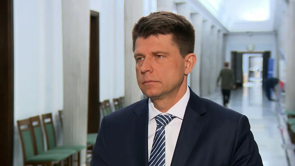 Petru: to pokazuje ich skrajną nieudolność