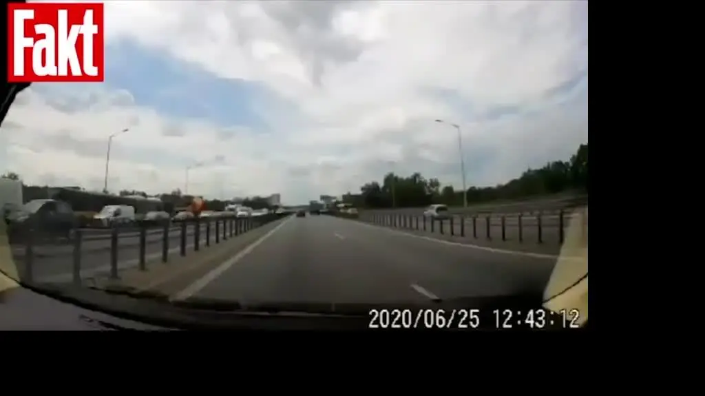 BUS CRASH LIVE