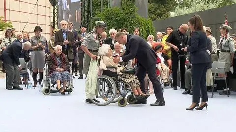 Prezydent podziękował powstańcom. "Służycie dzisiaj Rzeczypospolitej samym tym, że jesteście"