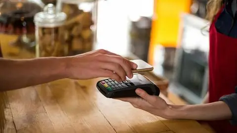 Nowa metoda płatności w sklepach. "Od dziś w sześciu bankach"
