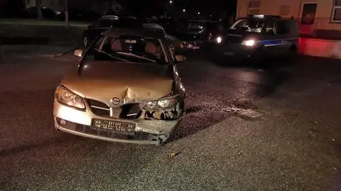 Wjechał w zaparkowane auto, dociskał je swoim samochodem do elewacji. Był pijany