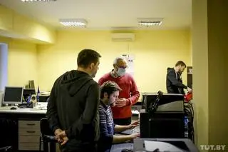 Praca w redakcji po kontroli służb 