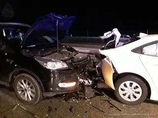 Karambol na S8. Zderzenie dziewięciu samochodów i zablokowana droga 