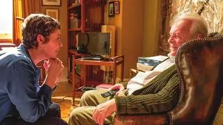 Anthony Hopkins i Olivia Colman w filmie "Ojciec"