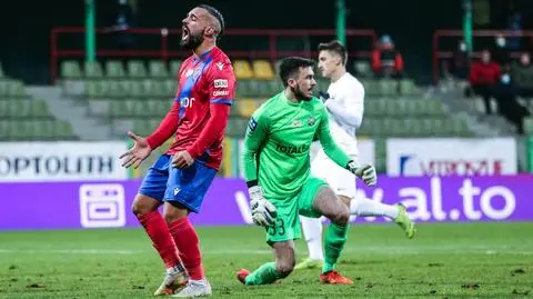 Raków męczył się z Wartą. Gol w końcówce przesądził o wygranej