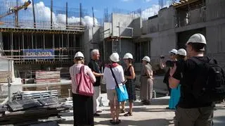 Budowa teatru w sierpniu 2012