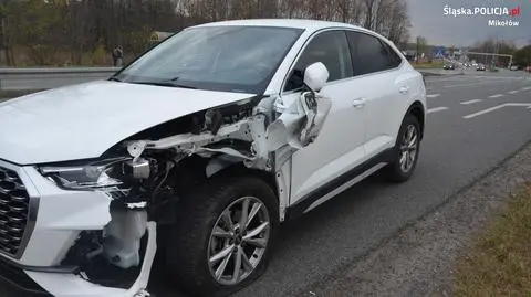 Uderzyła w tył samochodu, ścięła latarnię i potrąciła 17-latka