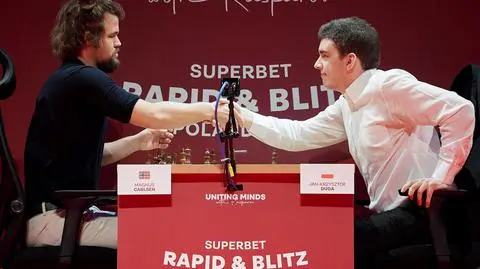 Duda nie utrzymał prowadzenia w Warszawie. Faworyt pokazał klasę 