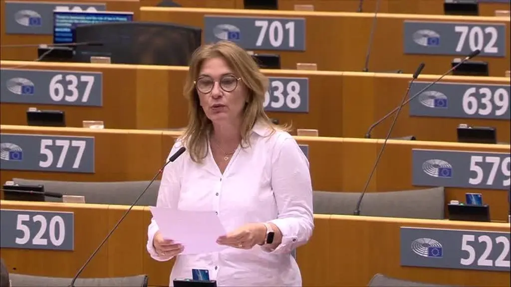debata 10