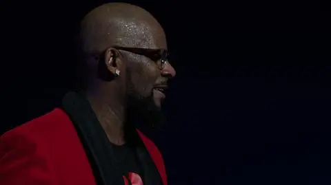 "Szybko zamknęłam drzwi i odciągnęłam od nich dziewczynę, która za mną stała"