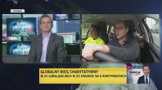Łukasz Wójcik podąża za samochodem prowadzonym przez Adama Małysza