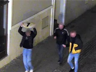 Mężczyźni zniszczyli zabytkowy tramwaj