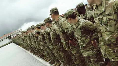 Szef Pentagonu rozmawiał z ministrem Błaszczakiem