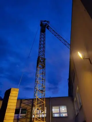 Wypadek podczas remontu szkoły w Wieliczce