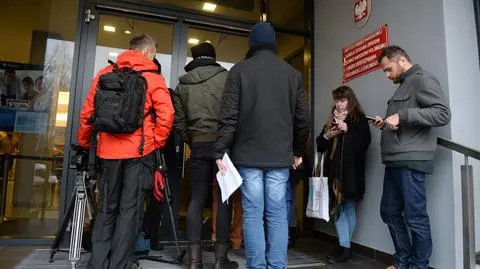 IPN udostępni akta Kiszczaka. Rośnie kolejka