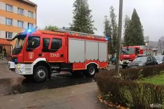 Ewakuacja uczniów i nauczycieli w Suchej Beskidzkiej