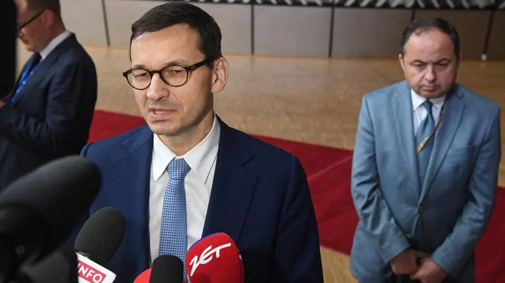 Premier: Szefczovicz jest jednym z rozpatrywanych kandydatów