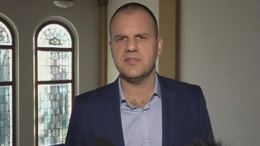 Prokuratura o trzech martwych osobach znalezionych w garażu