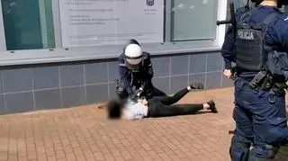 "Użycie środków przymusu bezpośredniego musi być adekwatne do danego zagrożenia"