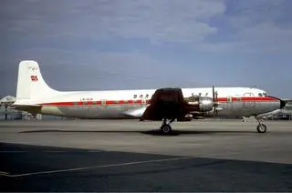 Samolot Douglas DC-6 linii Braathens Safe