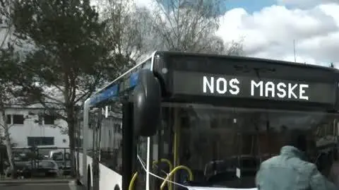 autobus maski foty 