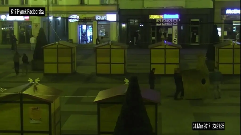 Zuchwała próba kradzieży wielkiej ozdoby