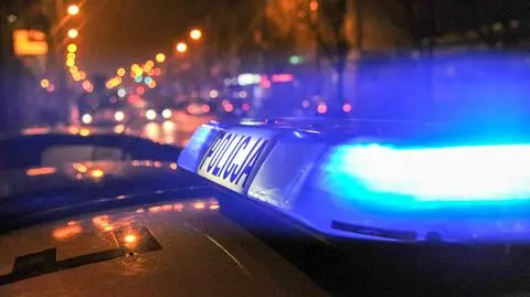 Półtoraroczne dziecko wypadło z okna na czwartym piętrze