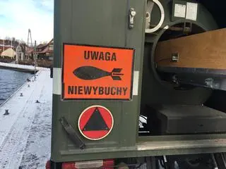 Granat trafi na poligon