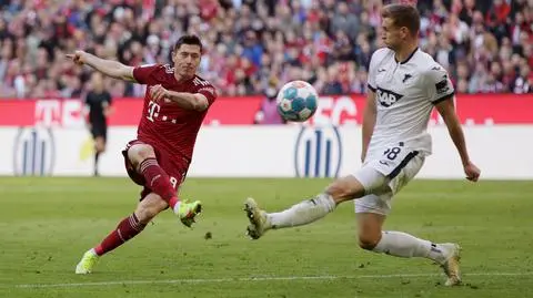 Bayern się zabawił. Gol Lewandowskiego niezwykłej urody