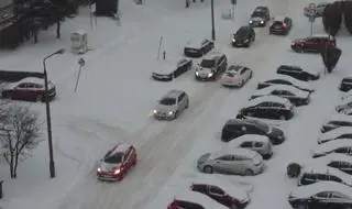 Jedna trzecia polskich kierowców nie zmienia opon na zimowe