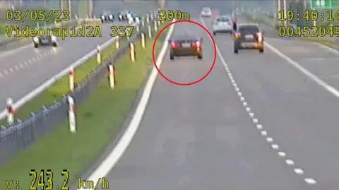 Jechał prawie 250 km na godzinę. Dostał 2,5 tys. zł mandatu i 15 punktów karnych 