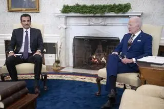 Spotkanie Joe Bidena z emirem Kataru Tamimem ibn Hamadem as-Sanim