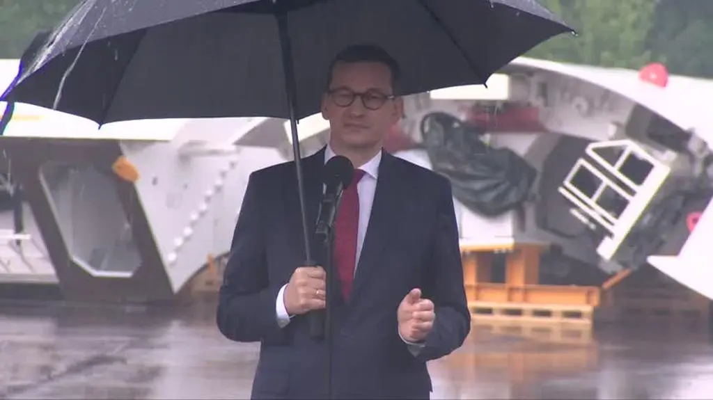Morawiecki o respiratorach
