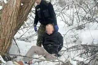 Zatrzymany mężczyzna dobrowolnie poddał się karze 