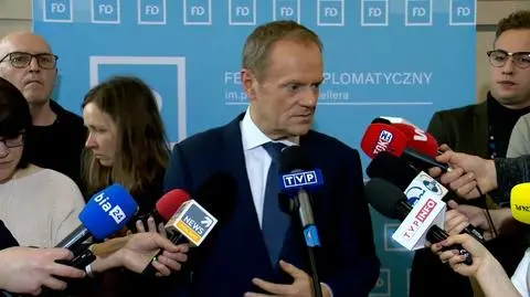 Tusk: trudno nie zauważyć, jak daleko posunęła się degrengolada ludzi władzy