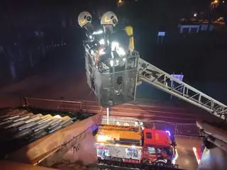 Pożar poddasza w kamienicy 