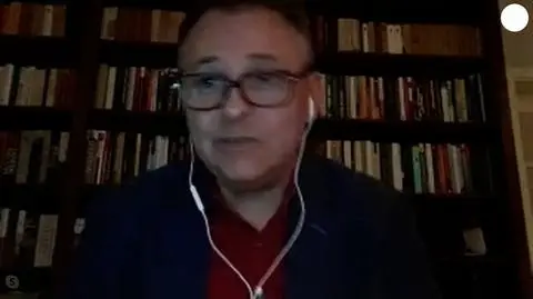 Czy 500+ wobec tego, co mówi premier o zastrzyku gotówki z budżetu i wiele innych filarów będzie dalej wypłacane, bez przeszkód lub zmian?